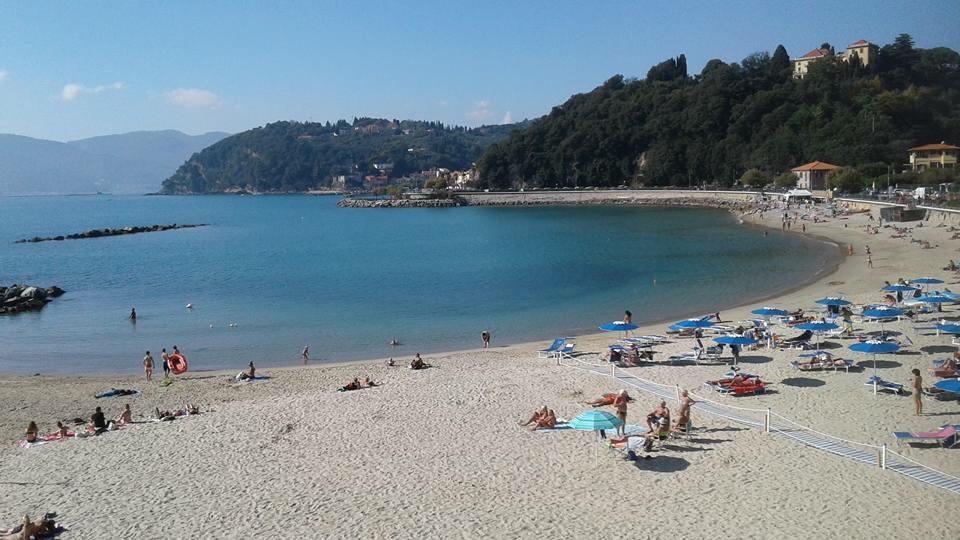Affittacamere La Baia Di Lerici Luaran gambar