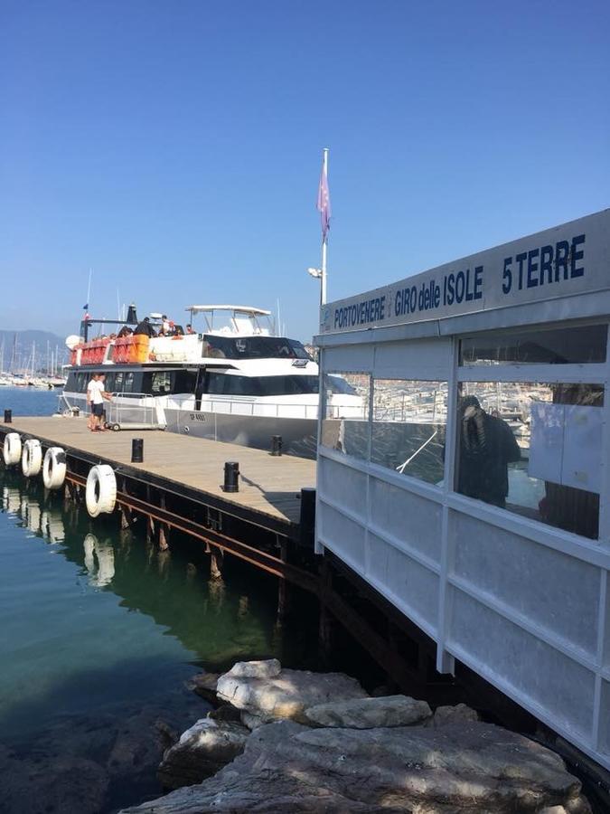 Affittacamere La Baia Di Lerici Luaran gambar